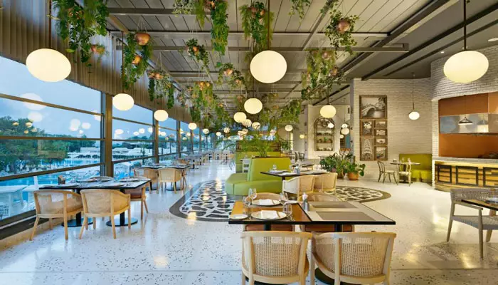 هتل تایتانیک دلوکس لارا آنتالیا